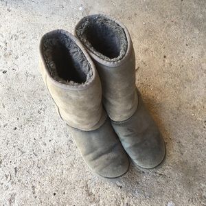 UGG Well loved classic tall boots grey